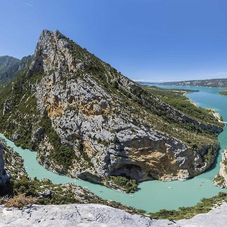 Апартаменты Le Gite De La Badassiere Форкалькье Экстерьер фото